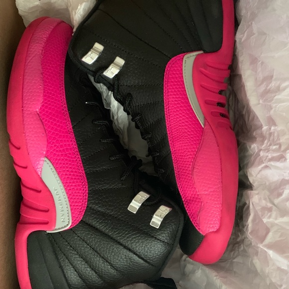 jordan retro 12 deadly pink